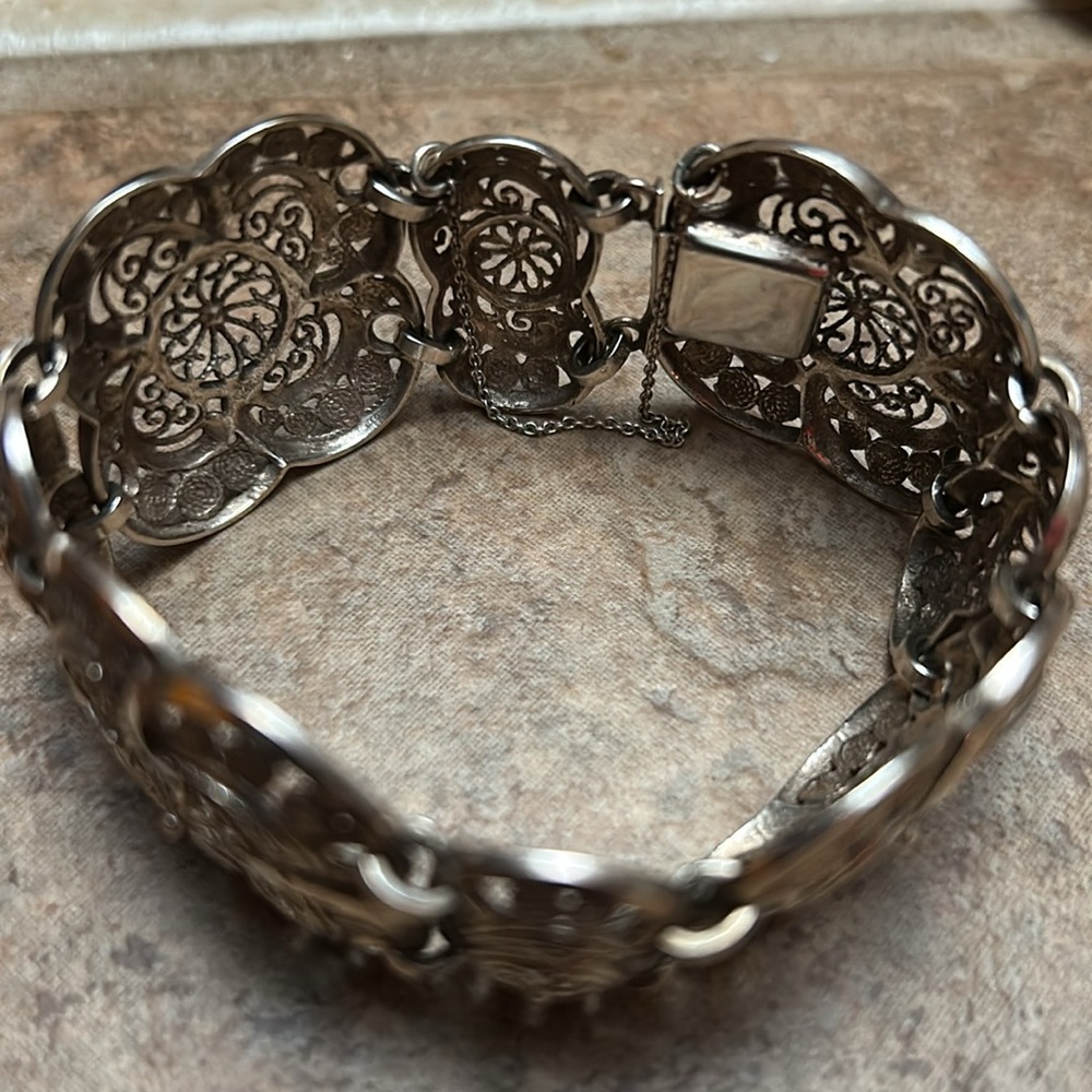 Vintage/Antique Wide Filigree Bracelet,Ornate Bracelet Silver - Picture 6 of 6